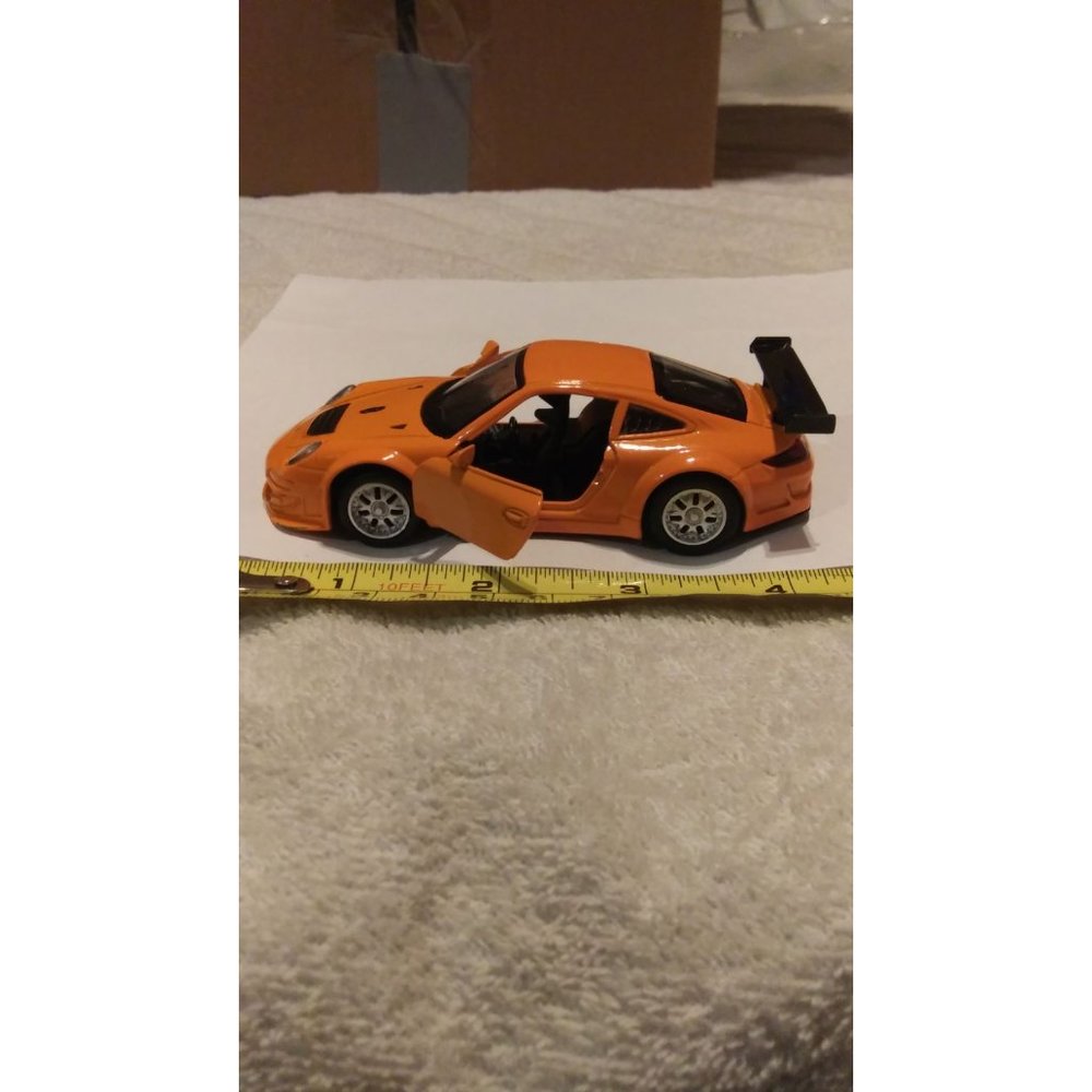 2019 MSZ Vroom Tech Porsche 911 GT3 RSR 1:39 scale model